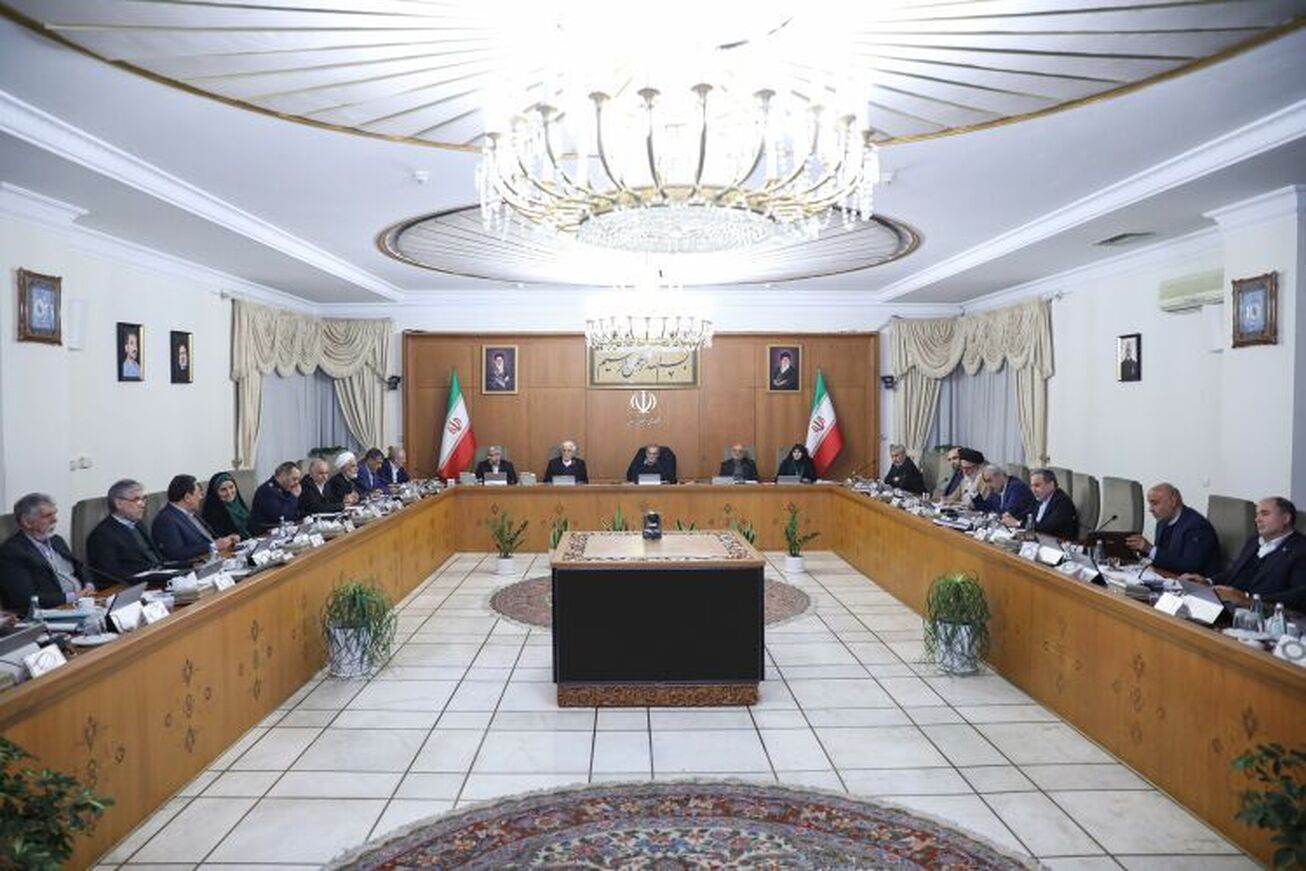 بررسی سیاست‌های ارزی سال آینده در جلسه هیات دولت