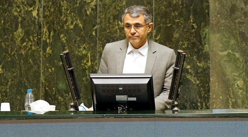 حذف دلار ترجیحی باعث کسری بودجه نمی‌شود/ شکل‌گیری رانت‌های گسترده با ارز چندنرخی