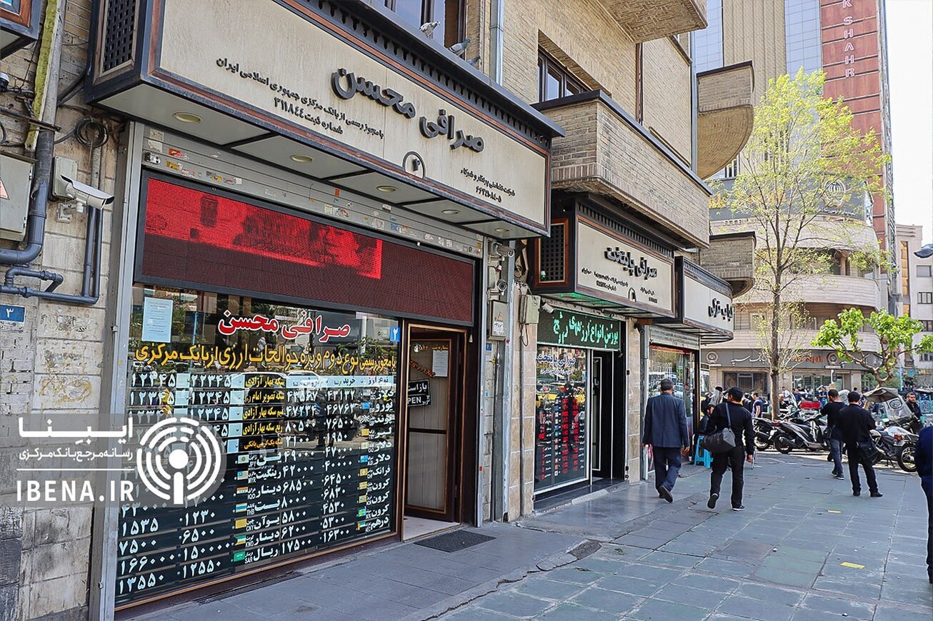 عقب‌نشینی دلار و سکه در بازار؛ بازگشت قیمت‌ها به کانال پایین‌تر