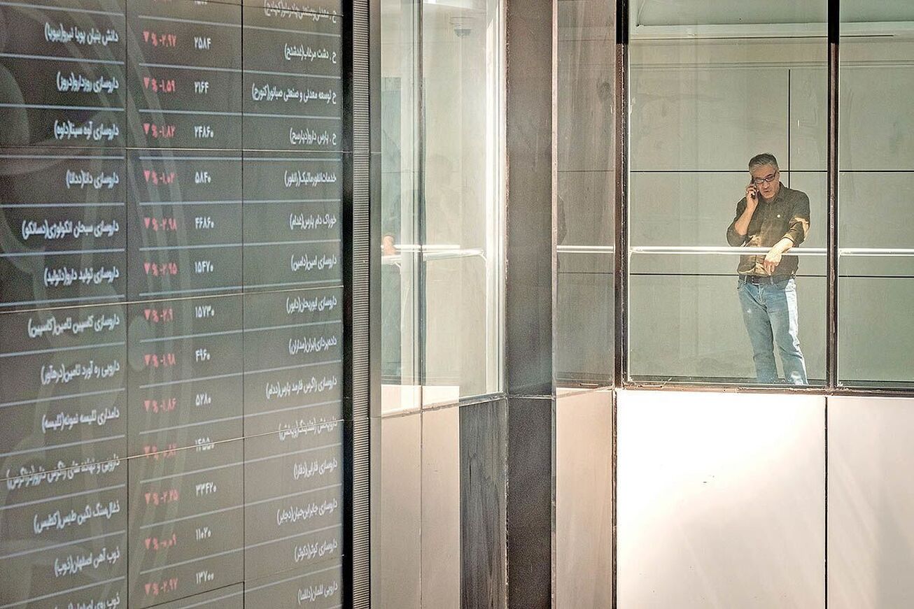 بورس در انتظار نتیجه مذاکرات