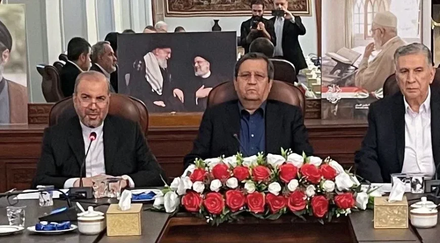 تأکید همتی بر پیگیری مشکلات صادرکنندگان و پیمانکاران ایرانی در عراق