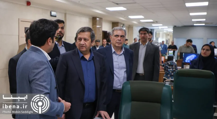 رئیس کل بانک مرکزی از موسسه مطبوعاتی بازار پول و ارز بازدید کرد