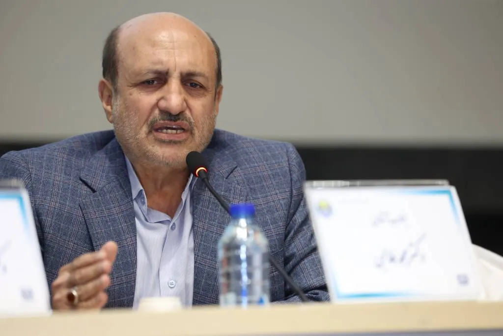 نظارت شرعی بانک‌ها باید سیستمی و الکترونیکی شود