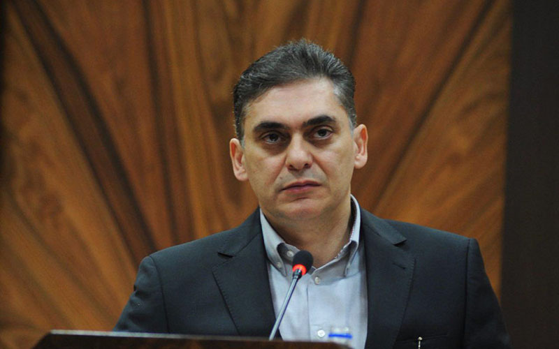 چرا بازگشت ارز صادراتی با نرخ‌گذاری دستوری محقق نمی‌شود؟