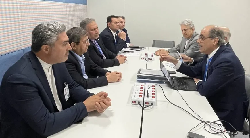 صندوق بین‌المللی پول در ارزیابی‌‌ها رویکردی واقع‌بینانه اتخاذ کند
