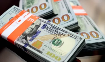 دلار فراتر از تورم؛ وقتی نااطمینانی بر محاسبات اقتصادی غلبه می‌کند