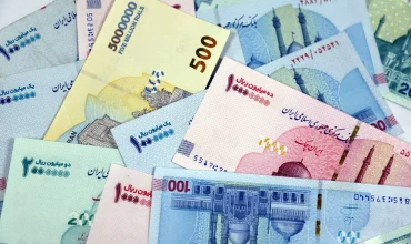 نقدینگی عقب نشست؛ آخرین سد ایران برابر تورم بالا
